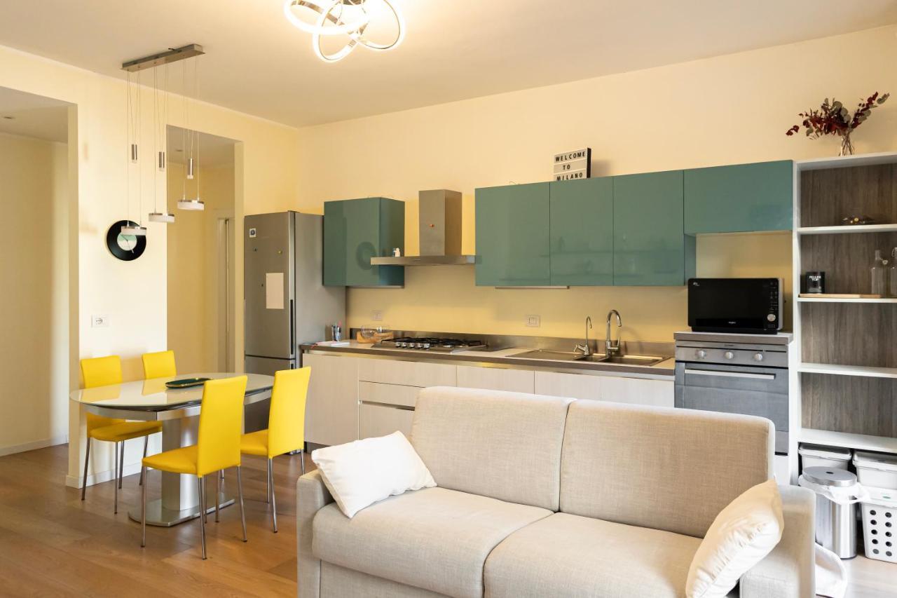 Bilocale Moderno Ed Esclusivo Apartment Milan Exterior photo