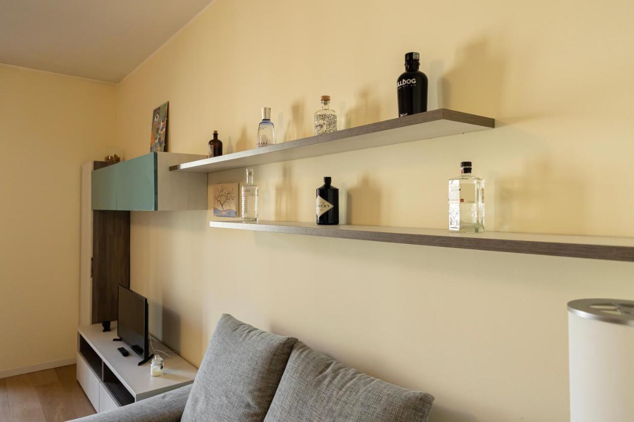 Bilocale Moderno Ed Esclusivo Apartment Milan Exterior photo